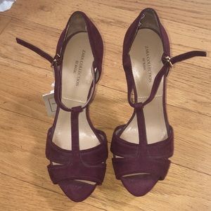 Zara brand new suede platform heels wine color